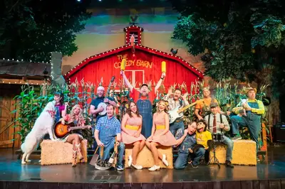 Comedy-Barn_Pre-Show-257